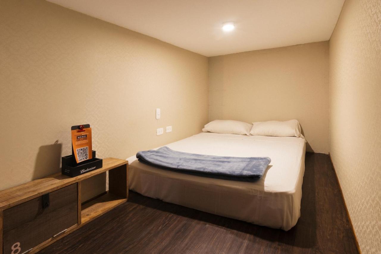 The Clock Hostel & Suites Cartagena ภายนอก รูปภาพ