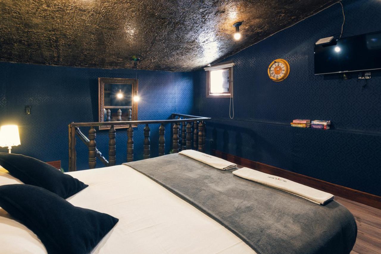 The Clock Hostel & Suites Cartagena ภายนอก รูปภาพ